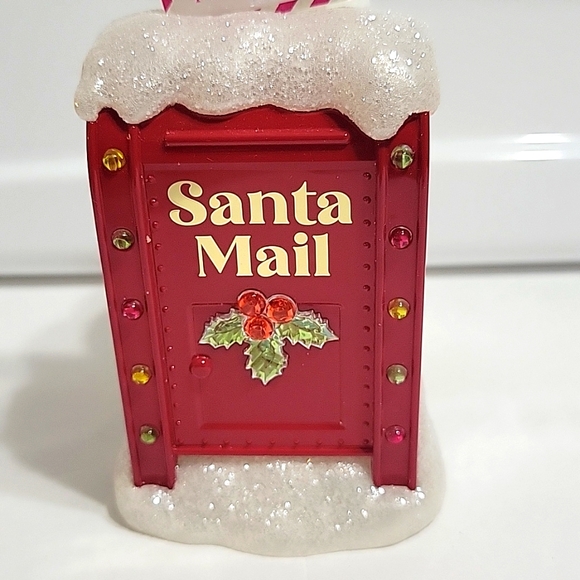 Bath & Body Works LETTERS TO SANTA MAIL Light Up Wallflower Plug-In Holder - NEW - Picture 4 of 4